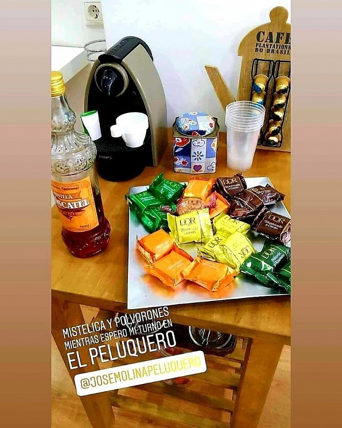 Cortesía de la casa para nuestros clientes...