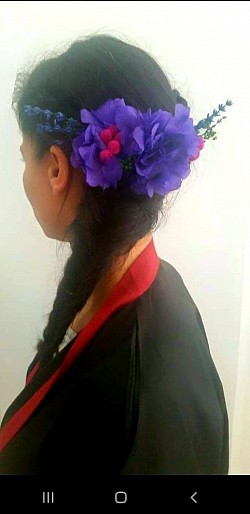 Recogido con flores
